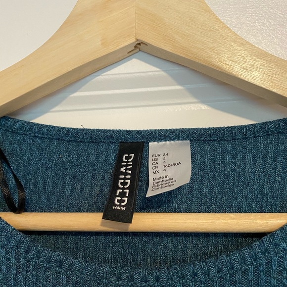 Cute Fall Layering Dress H&M - Perfect condition - Picture 2 of 2